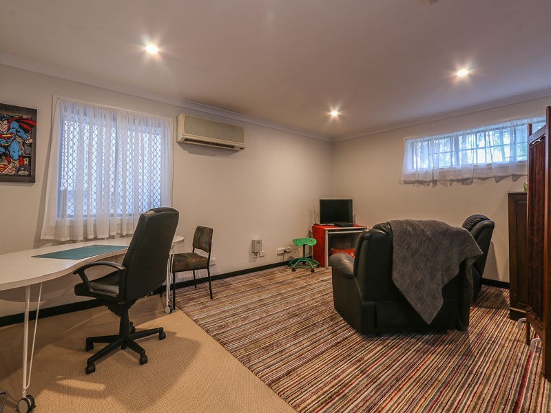 14 Anzac Terrace, Bassendean WA 6054