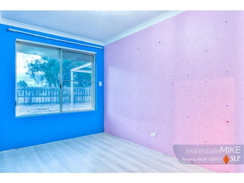 12 Winchester Place, Ballajura WA 6066