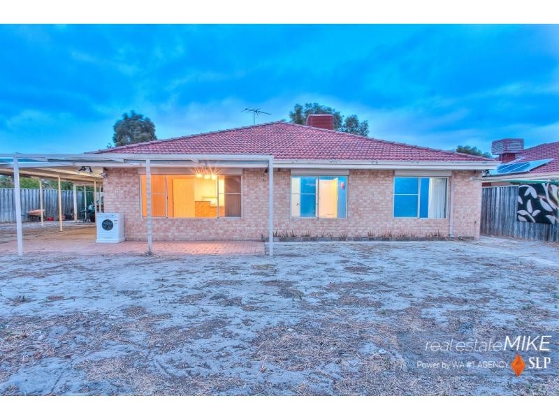 12 Winchester Place, Ballajura WA 6066