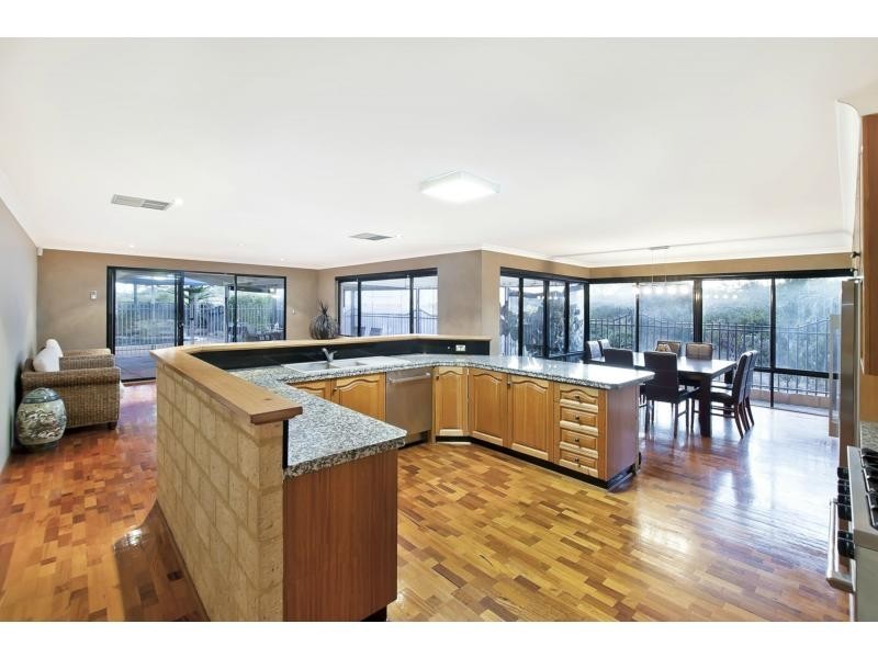 114 Secret Harbour Boulevard, Secret Harbour WA 6173