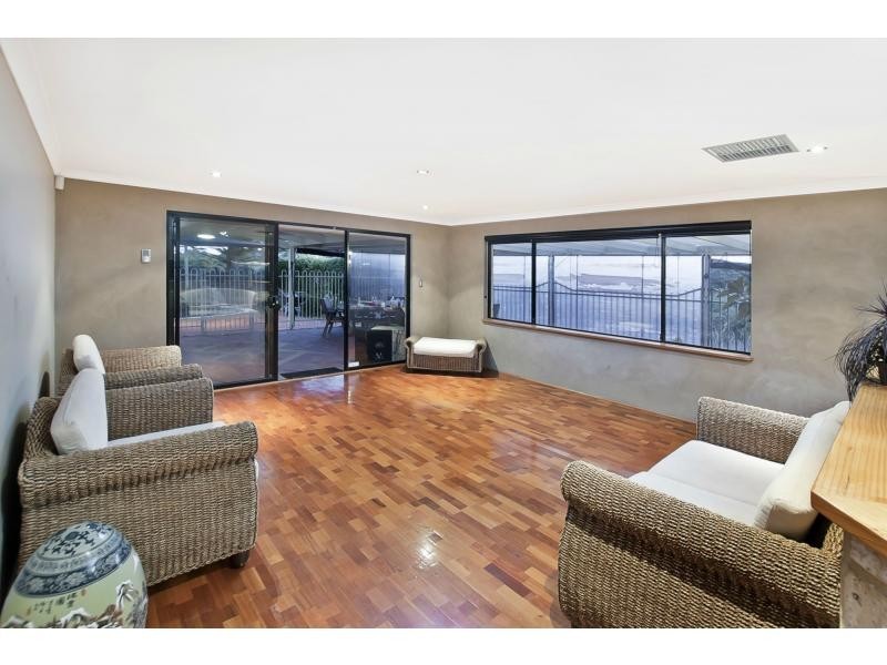 114 Secret Harbour Boulevard, Secret Harbour WA 6173