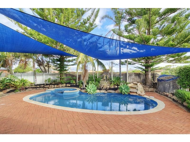 114 Secret Harbour Boulevard, Secret Harbour WA 6173