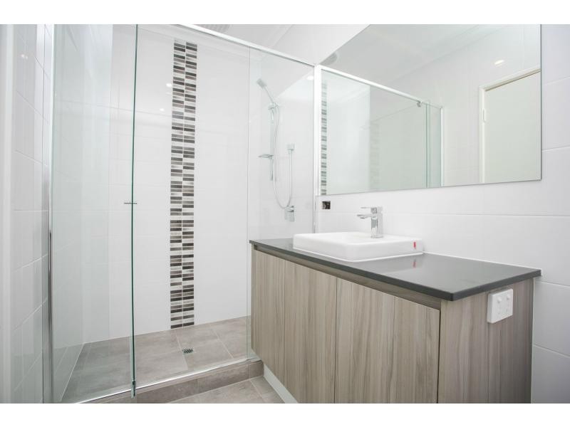 176A Ravenswood Drive, Nollamara WA 6061