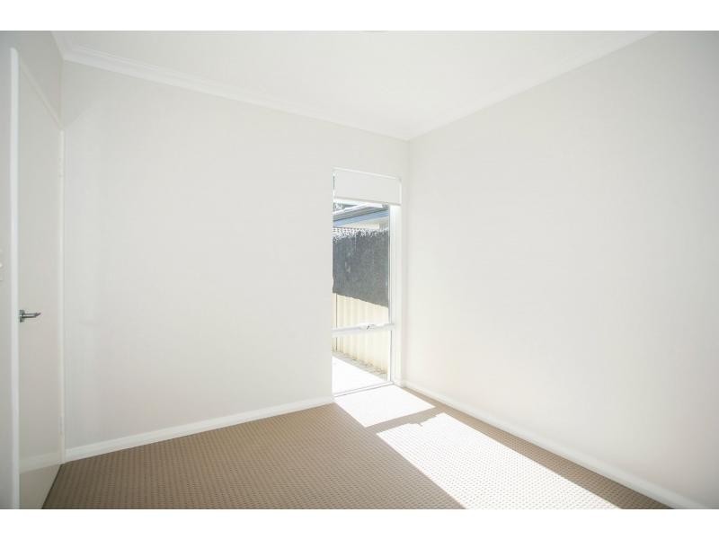 176A Ravenswood Drive, Nollamara WA 6061