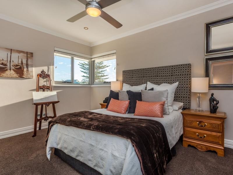 29 Beachside Drive, Burns Beach WA 6028