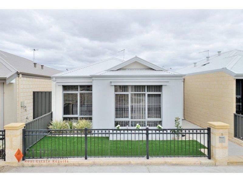 5 Minikin Drive, Aveley WA 6069
