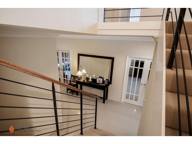 16 Glen Iris Drive, Jandakot WA 6164