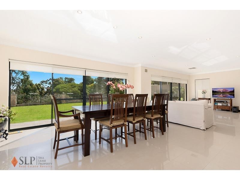 16 Glen Iris Drive, Jandakot WA 6164