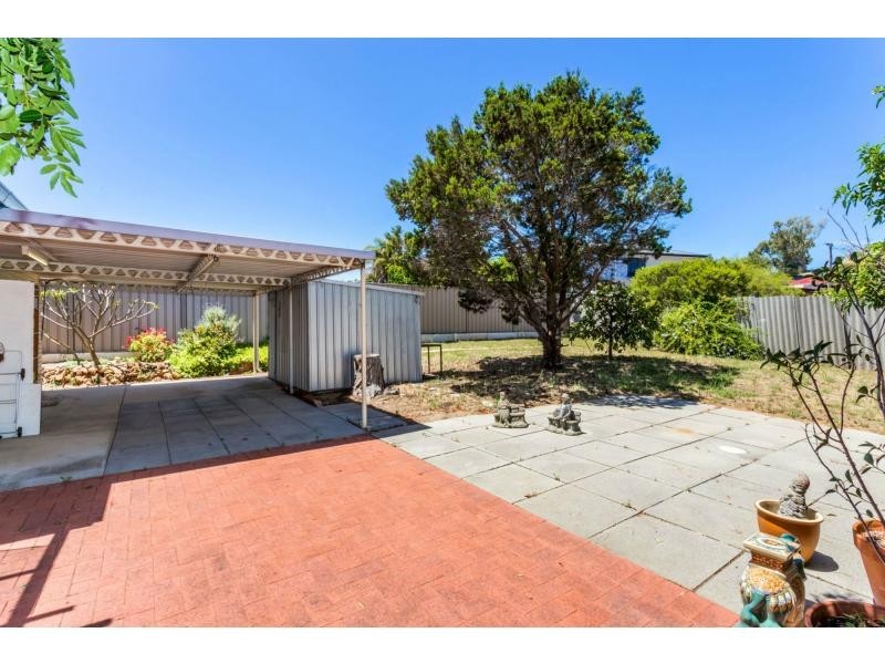 201 Camberwarra Drive, Craigie WA 6025