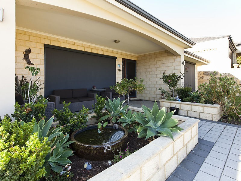 16 Kartner Road, Tapping WA 6065