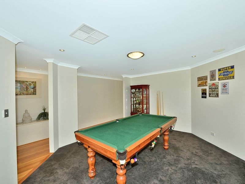 19 Broadstone Vista, Meadow Springs WA 6210