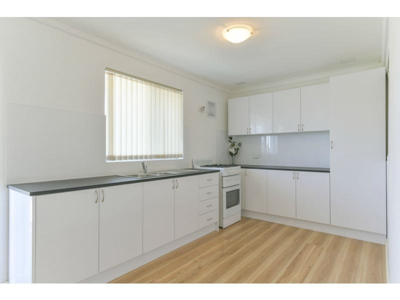 11 Otway Place, Shoalwater WA 6169