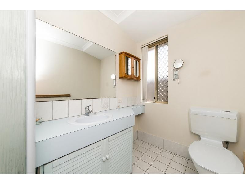 8 Oakwood Court, Beechboro WA 6063