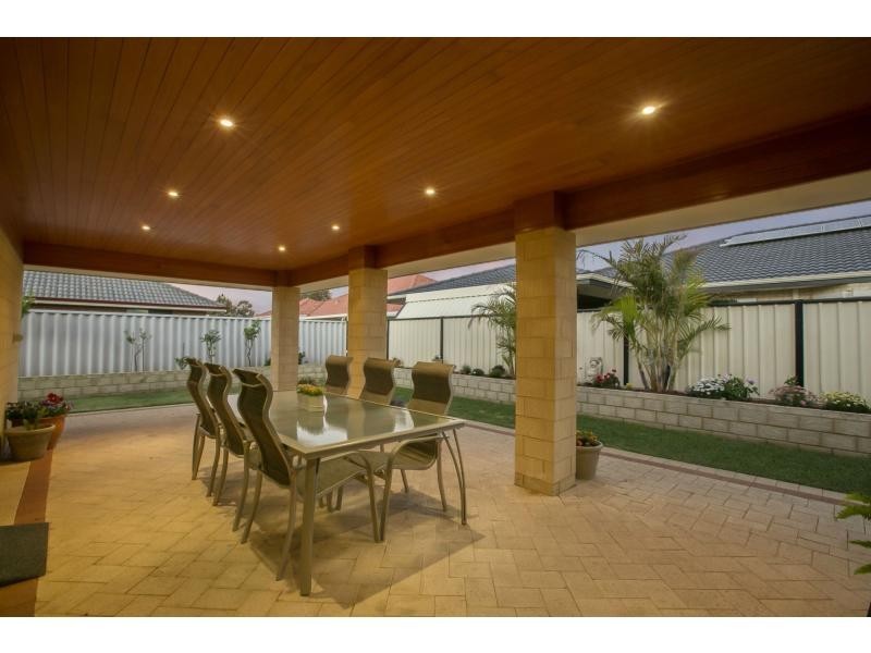 106 Rae Road, Shoalwater WA 6169