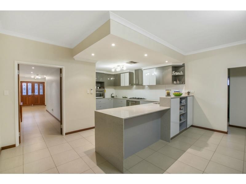 106 Rae Road, Shoalwater WA 6169