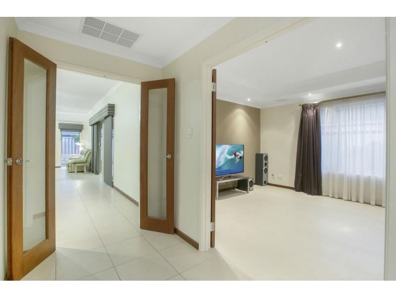 106 Rae Road, Shoalwater WA 6169