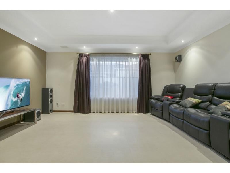 106 Rae Road, Shoalwater WA 6169