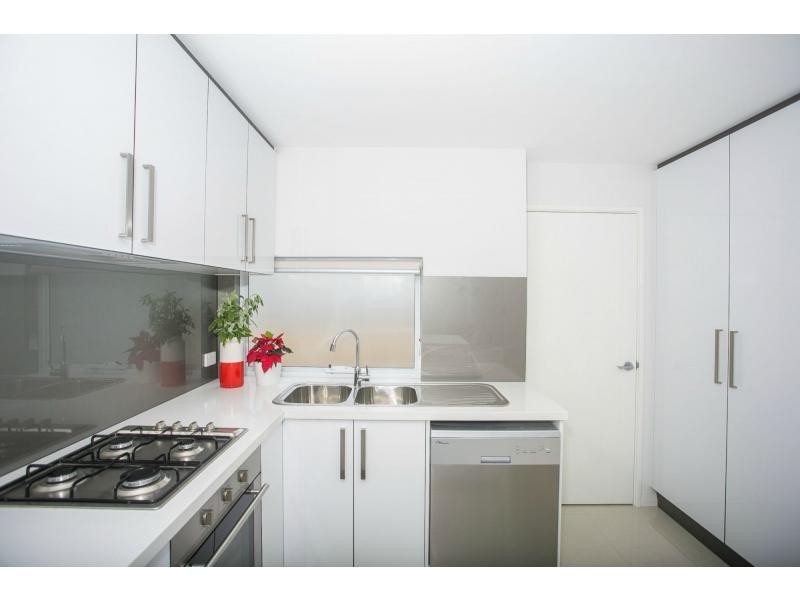 16A Newhaven Way, Nollamara WA 6061
