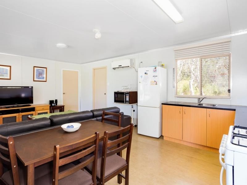 7 Follington Place, Banjup WA 6164