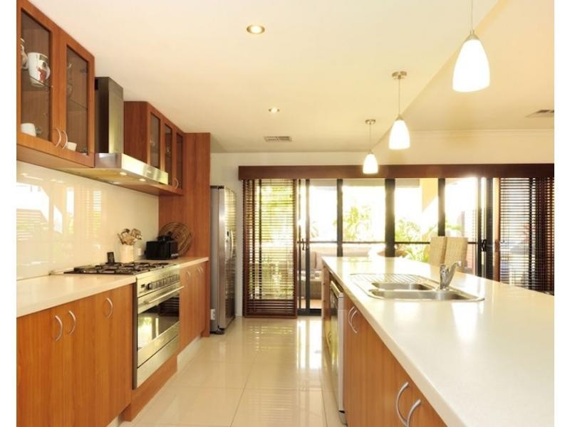 17 Australis Circle, Wannanup WA 6210