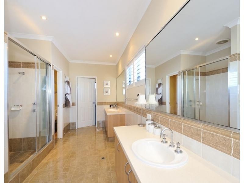 17 Australis Circle, Wannanup WA 6210