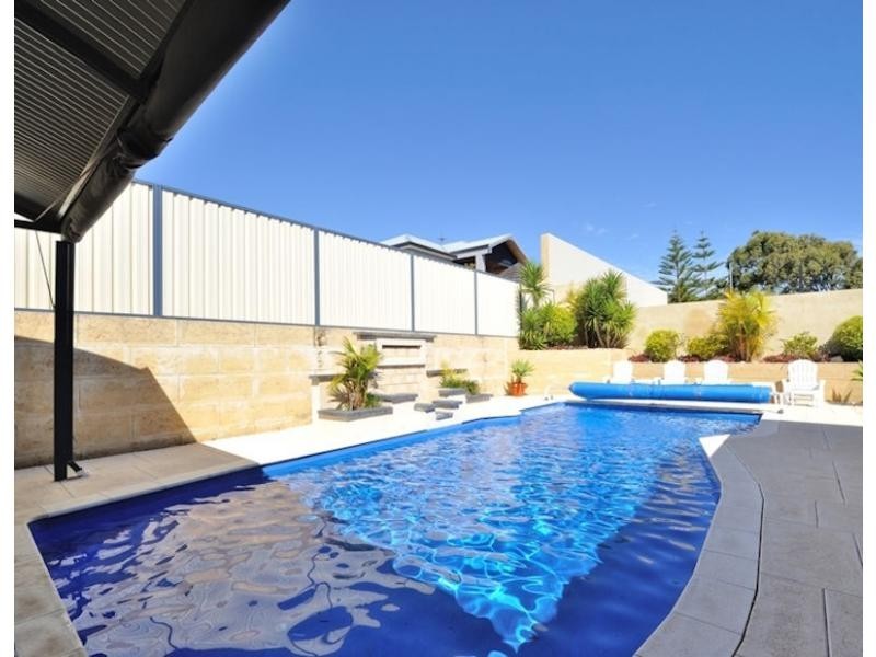 17 Australis Circle, Wannanup WA 6210