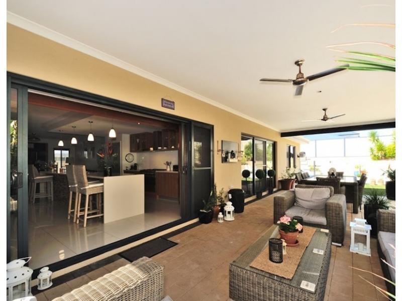 17 Australis Circle, Wannanup WA 6210