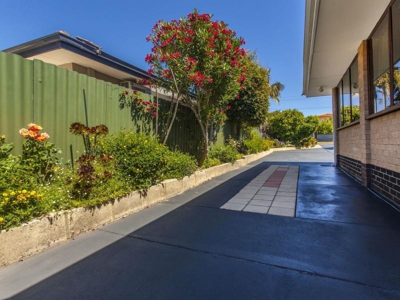 11 Windich Road, Bull Creek WA 6149