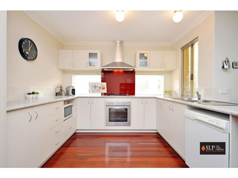 22 Cowra Turn, Aveley WA 6069