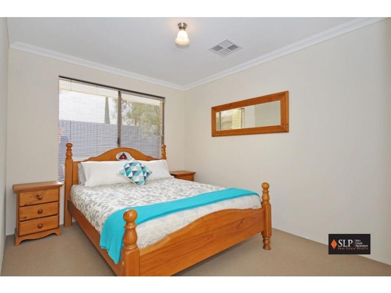 22 Cowra Turn, Aveley WA 6069