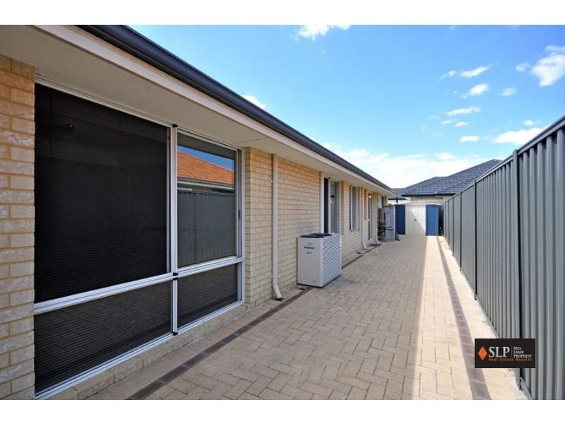 22 Cowra Turn, Aveley WA 6069