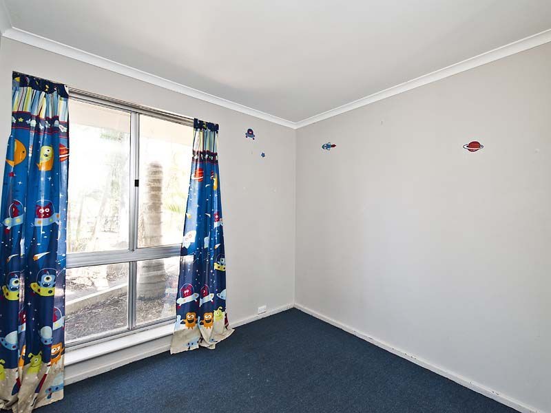 10 Agati Place, Forrestfield WA 6058