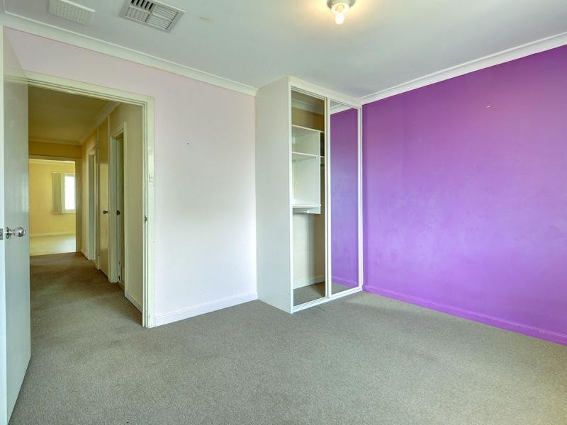16 Keeley Way, Girrawheen WA 6064
