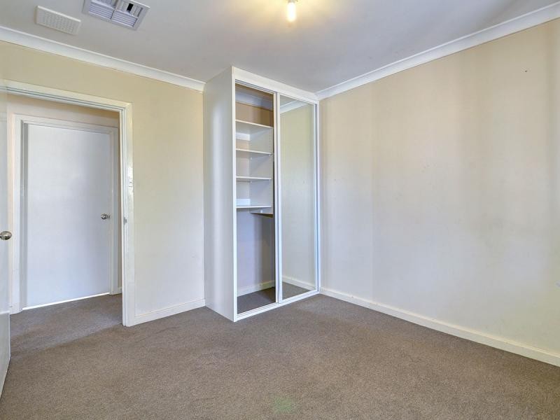 16 Keeley Way, Girrawheen WA 6064