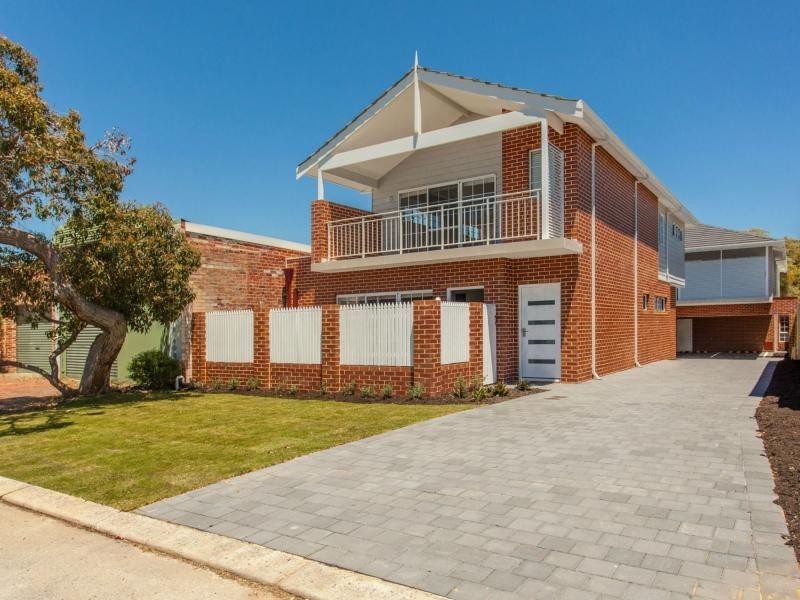 18 Stuart Street, Maylands WA 6051