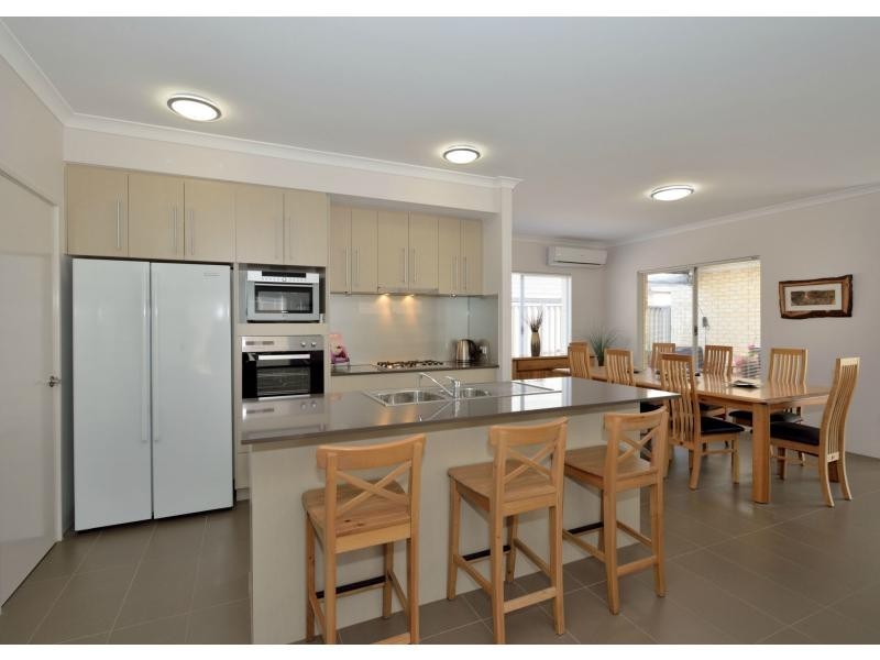 23 Furnivall Parade, Baldivis WA 6171