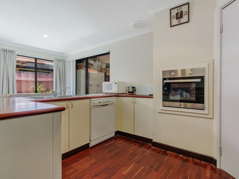 37 Lynch Avenue, Rockingham WA 6168