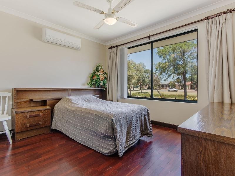 37 Lynch Avenue, Rockingham WA 6168