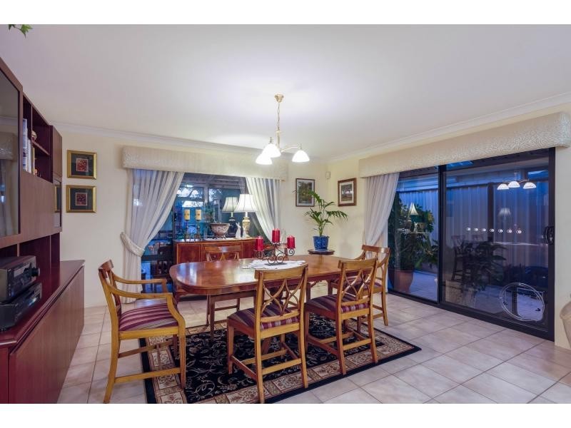 45 Hollins Bend, Madeley WA 6065