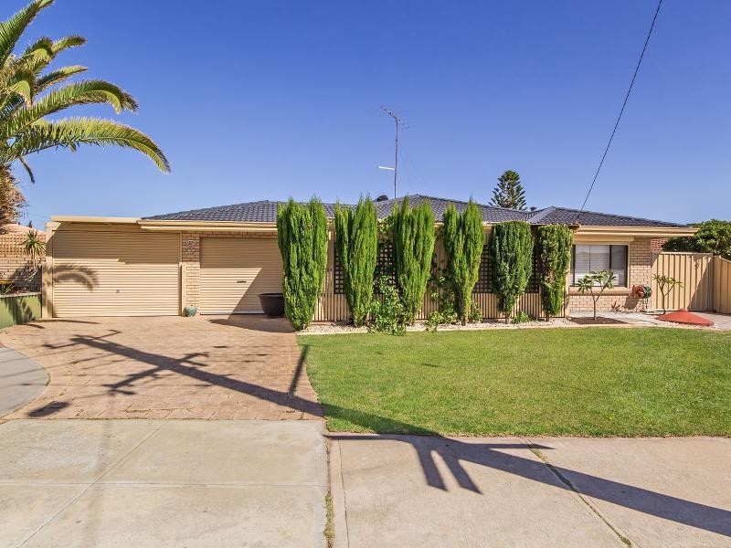 27 Malibu Road, Safety Bay WA 6169