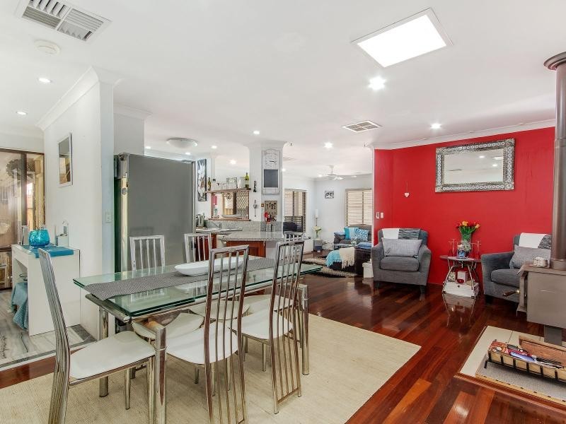 27 Malibu Road, Safety Bay WA 6169