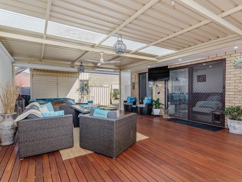 27 Malibu Road, Safety Bay WA 6169