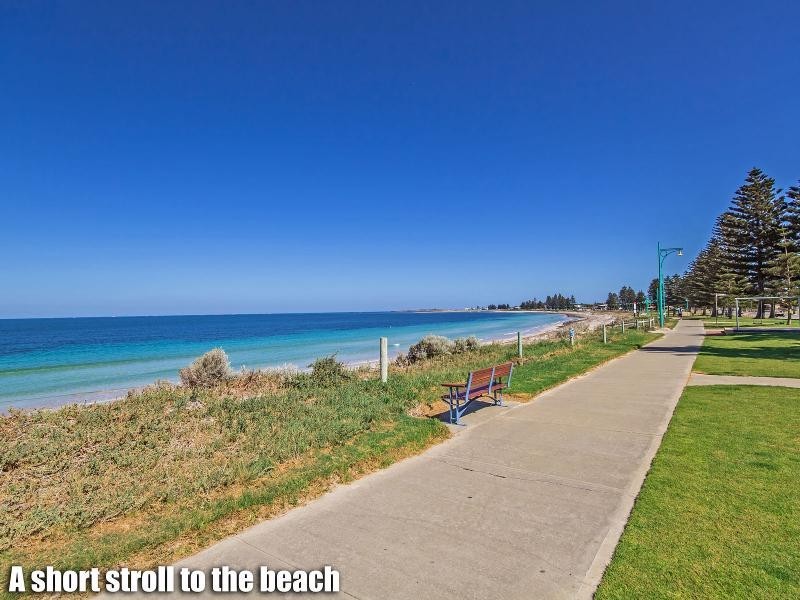 27 Malibu Road, Safety Bay WA 6169