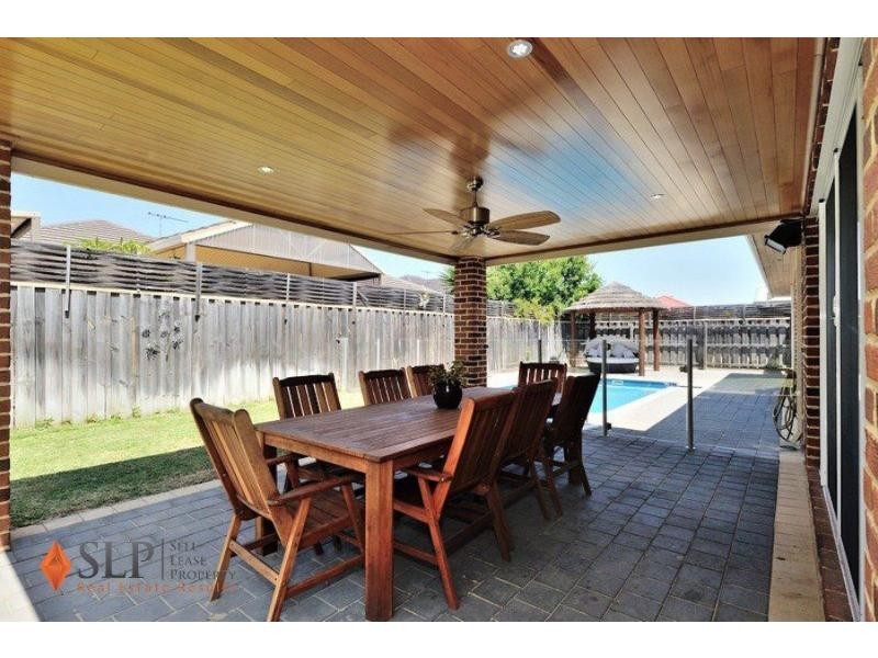 8 Kerries Link, The Vines WA 6069