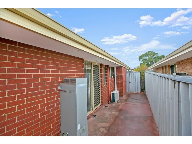 37 Mayflower Close, Port Kennedy WA 6172