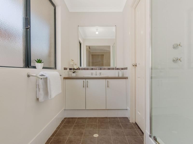 7 Vitesse APPROACH, Shoalwater WA 6169