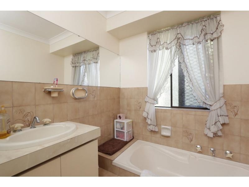 21 Arlington Drive, Willetton WA 6155