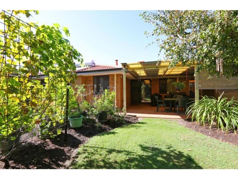 21 Arlington Drive, Willetton WA 6155