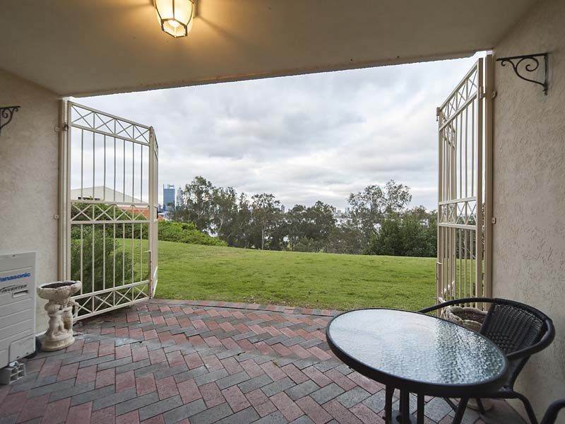 Unit 3/144 Mill Point Road, South Perth WA 6151