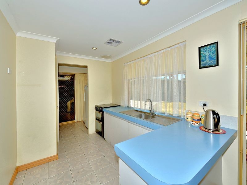 3 Underdale Place, Coodanup WA 6210